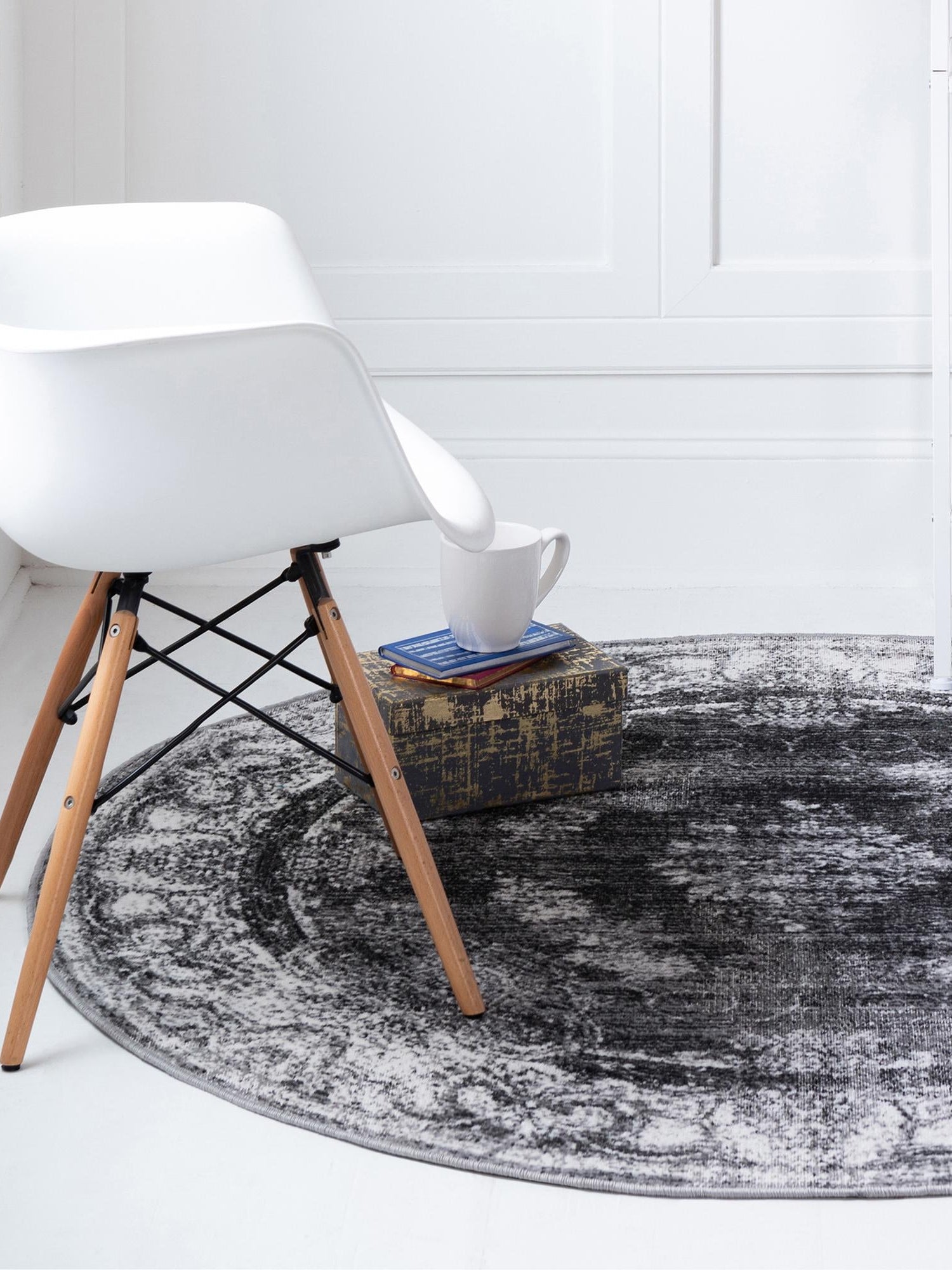 Charcoal 6' 1 x 6' 1 Aarhus Round Area Rug 100% Polypropylene With Jute Foundation Living Room Bedroom Carpet for Sale at Rug Engine