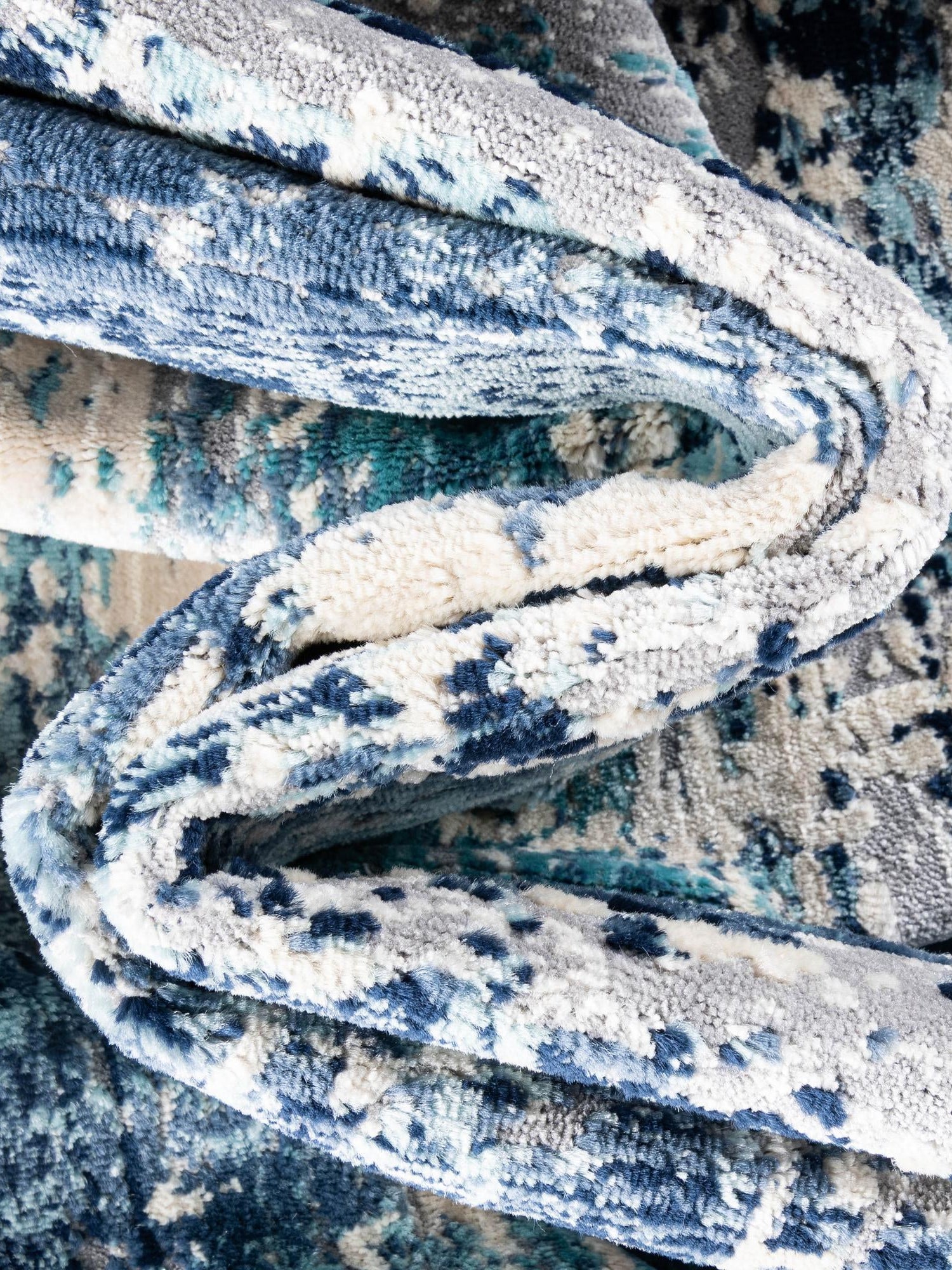 Blue 3' 7 x 3' 7 Malibu Round Area Rug 70% Polypropylene & 30% Polyester Colorful Modern Carpet for Living, Dining, Office, Bedrooms for Sale at Rug Engine