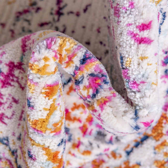 Red 3' 7 x 3' 7 Budapest Round Area Rug 70% Polypropylene & 30% Polyester With Cotton Backing Traditional Classical Room Carpet for Sale at Rug Engine