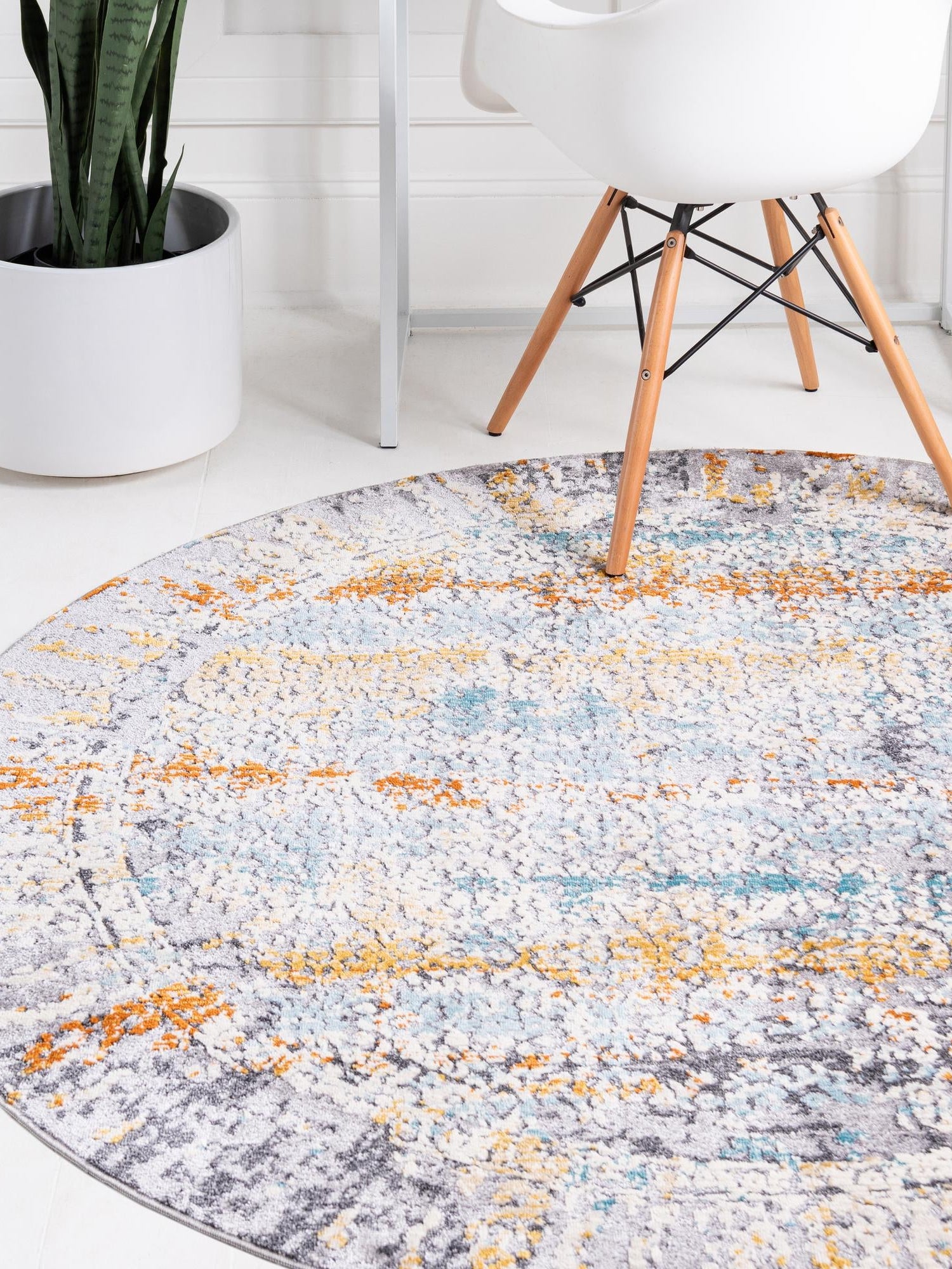 Gray 5' 1 x 5' 1 Budapest Round Area Rug 70% Polypropylene & 30% Polyester With Cotton Backing Traditional Classical Room Carpet for Sale at Rug Engine