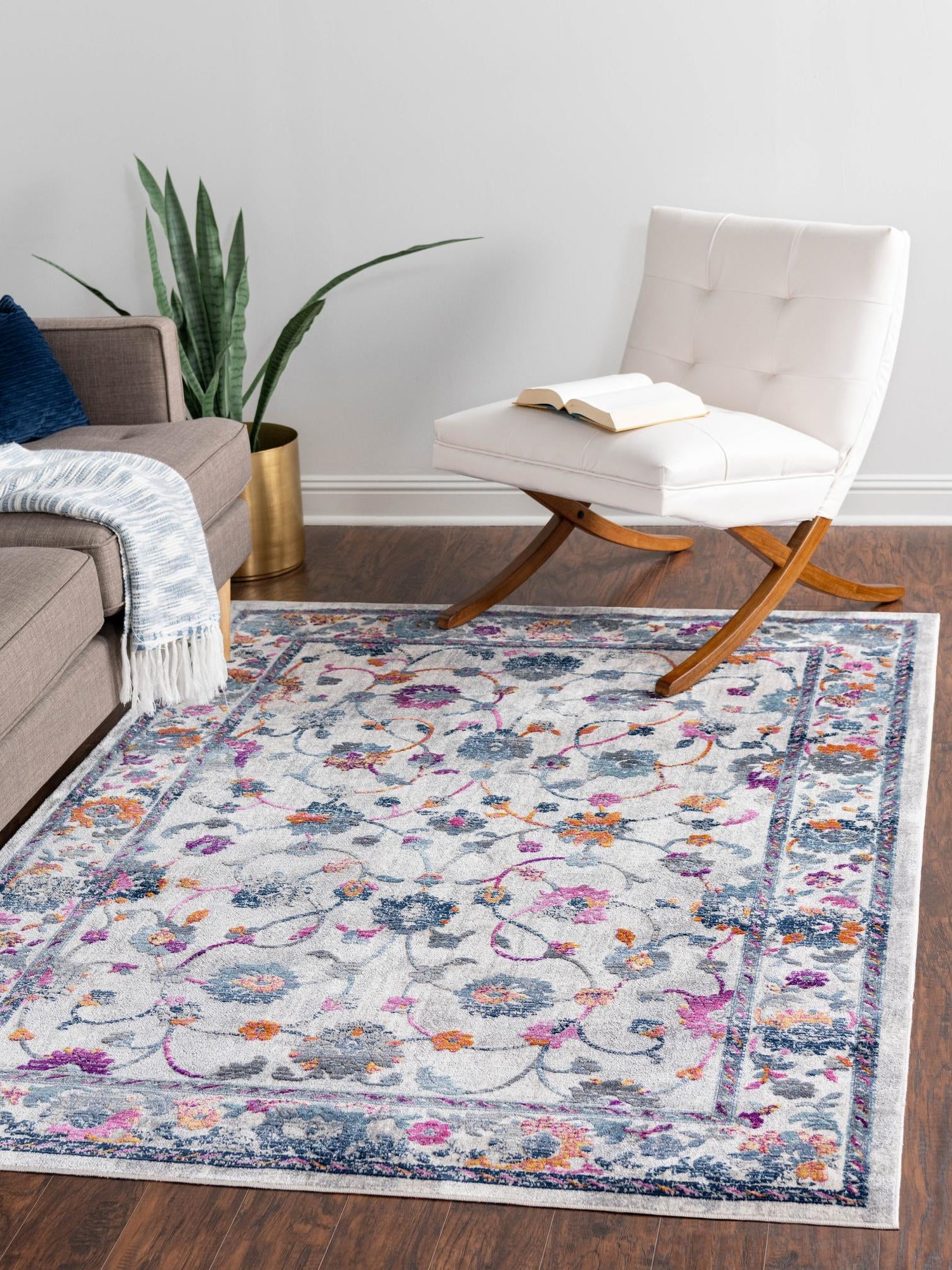 Ivory 9' x 12' Budapest Rectangle Area Rug 70% Polypropylene & 30% Polyester With Cotton Backing Traditional Classical Room Carpet for Sale at Rug Engine