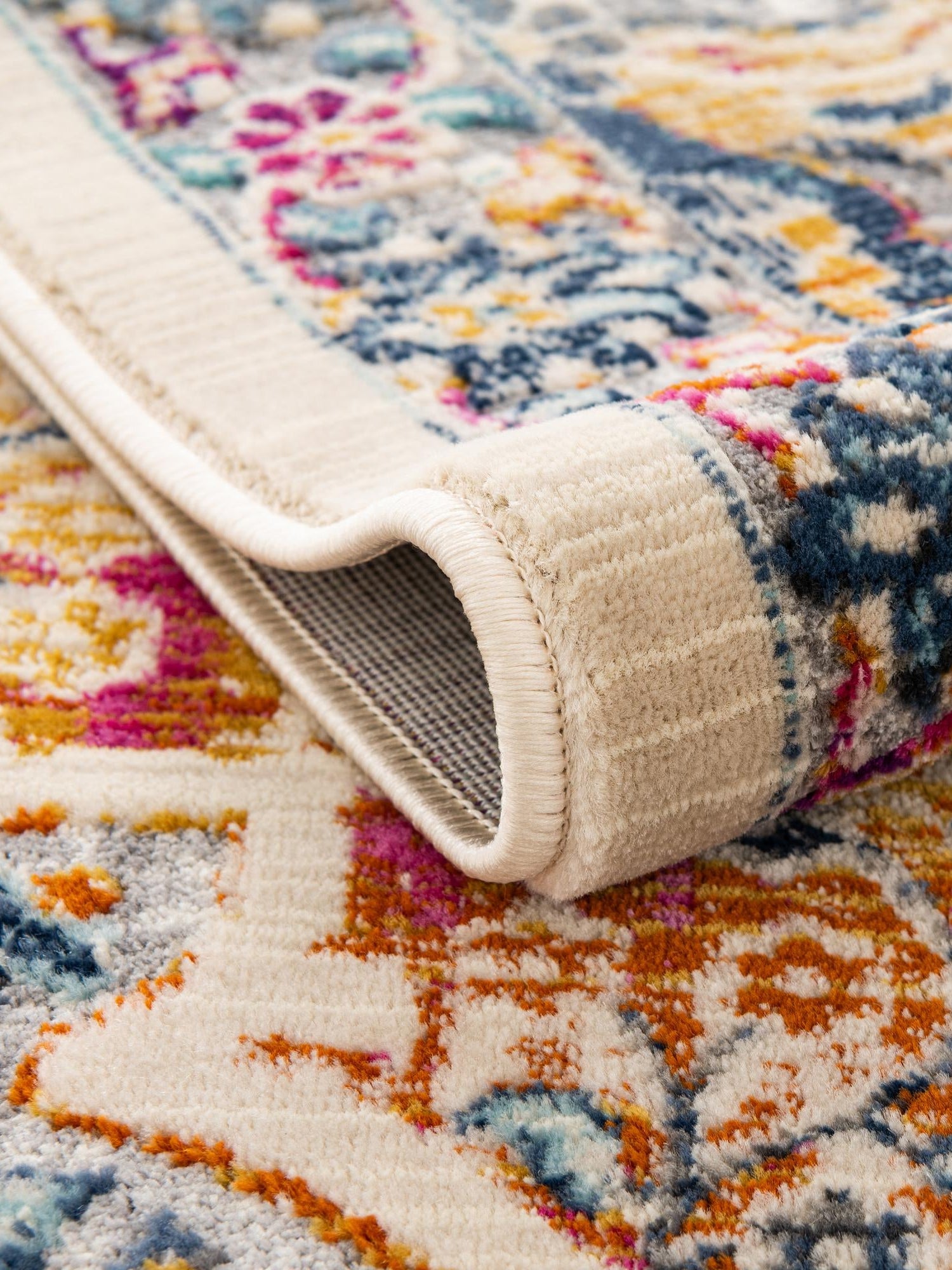 Ivory 9' x 12' Budapest Rectangle Area Rug 70% Polypropylene & 30% Polyester With Cotton Backing Traditional Classical Room Carpet for Sale at Rug Engine