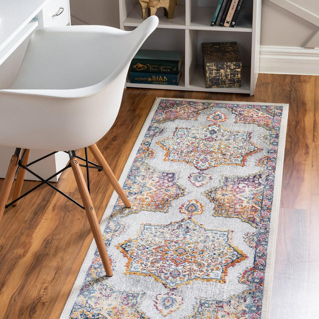 Ivory 2' 7 x 9' 10 Budapest Runner Area Rug 70% Polypropylene & 30% Polyester With Cotton Backing Traditional Classical Room Carpet for Sale at Rug Engine