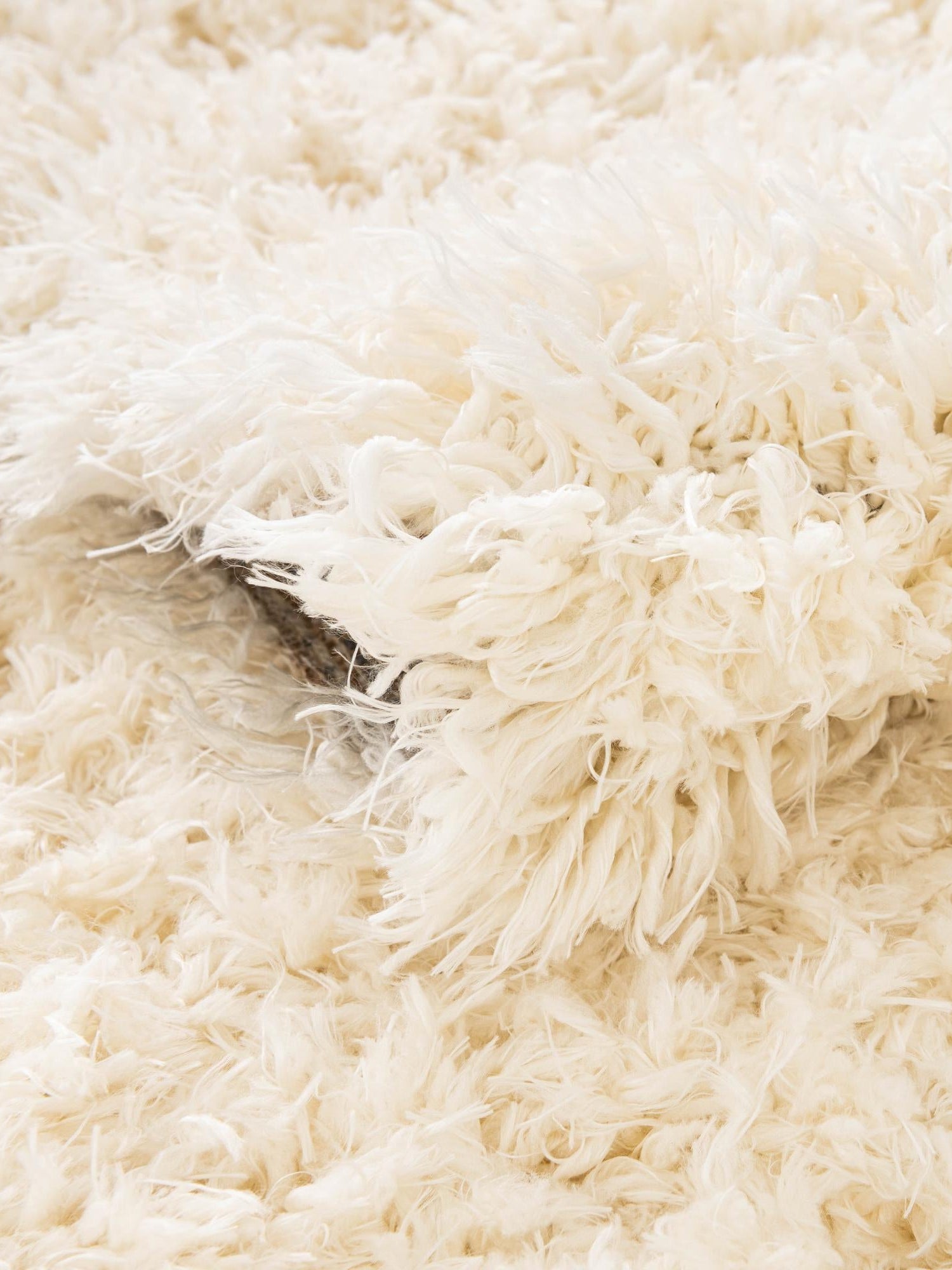 Pearl 3' 3 x 3' 3 Infinity Shag Round Area Rug Thick Soft Touch Fluffy & Plush Shaggy Pile 100% Polypropylene With Jute Backing Solid Color Minimalist Carpet for Sale at Rug Engine