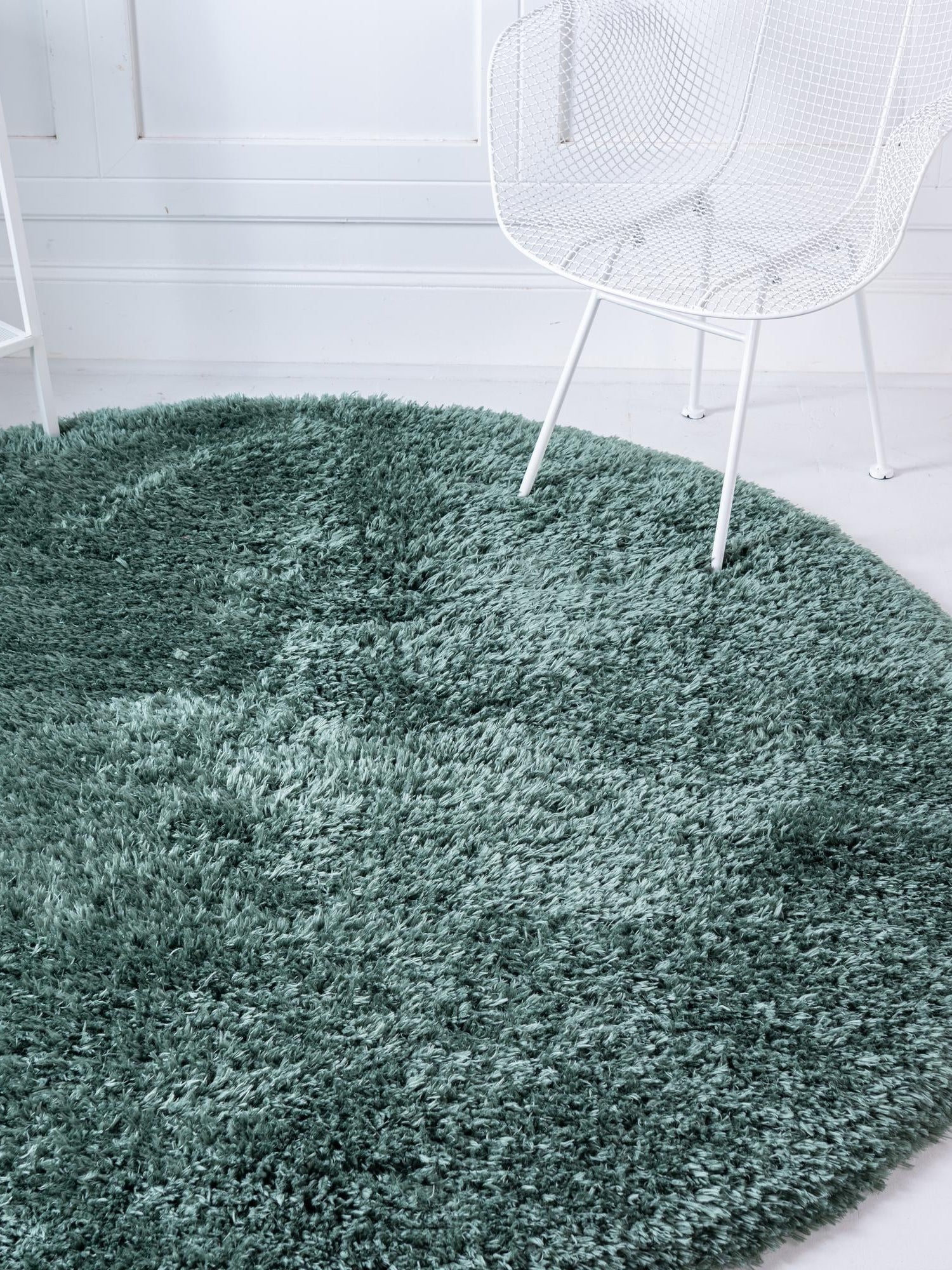 Forest Green 8' x 8' Infinity Shag Round Area Rug Thick Soft Touch Fluffy & Plush Shaggy Pile 100% Polypropylene With Jute Backing Solid Color Minimalist Carpet for Sale at Rug Engine