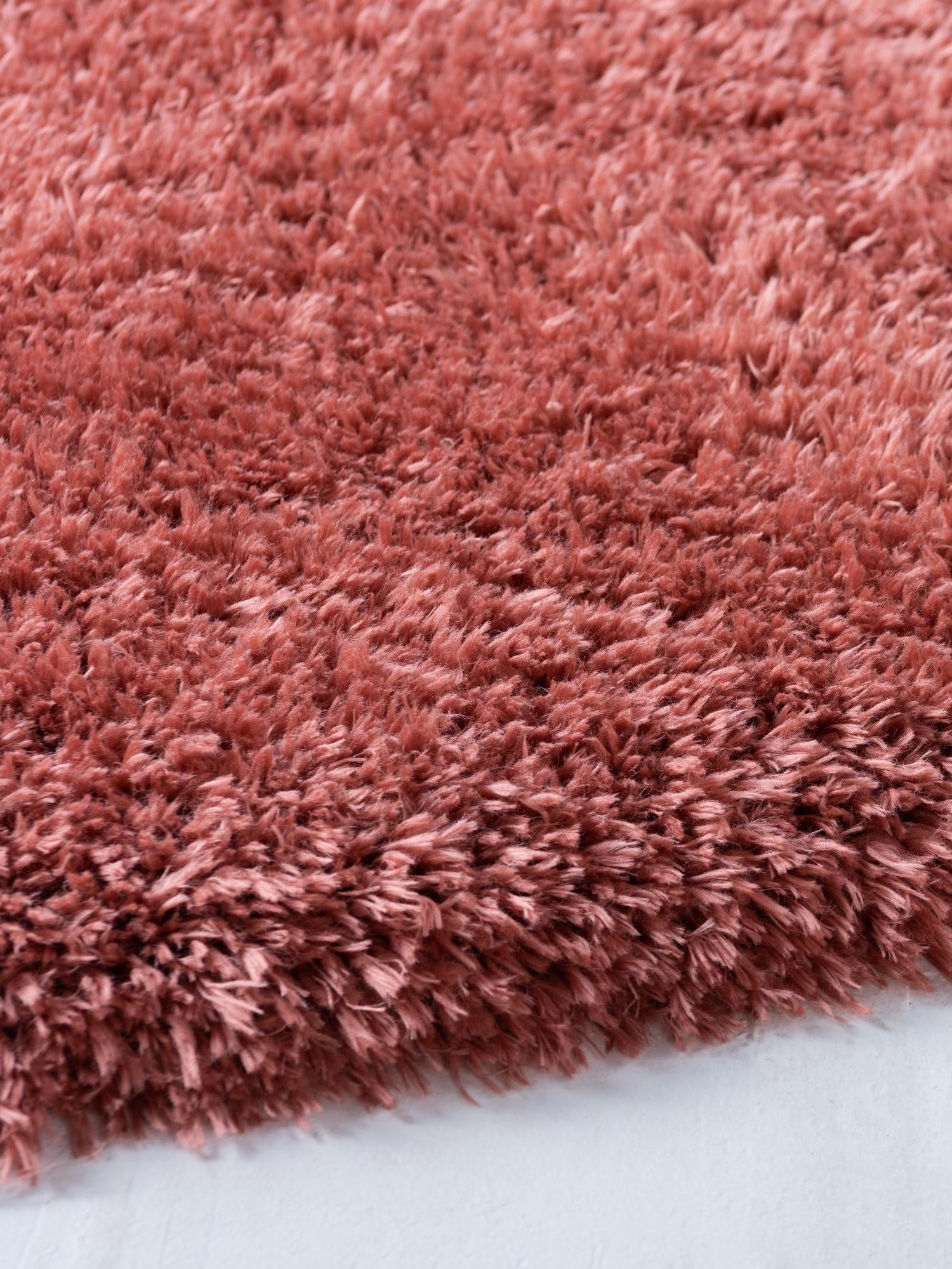 Vintage Rose 5' 1 x 5' 1 Infinity Shag Round Area Rug Thick Soft Touch Fluffy & Plush Shaggy Pile 100% Polypropylene With Jute Backing Solid Color Minimalist Carpet for Sale at Rug Engine