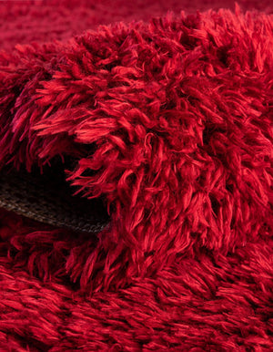 Merlot 5' 1 x 5' 1 Infinity Shag Round Area Rug Thick Soft Touch Fluffy & Plush Shaggy Pile 100% Polypropylene With Jute Backing Solid Color Minimalist Carpet for Sale at Rug Engine