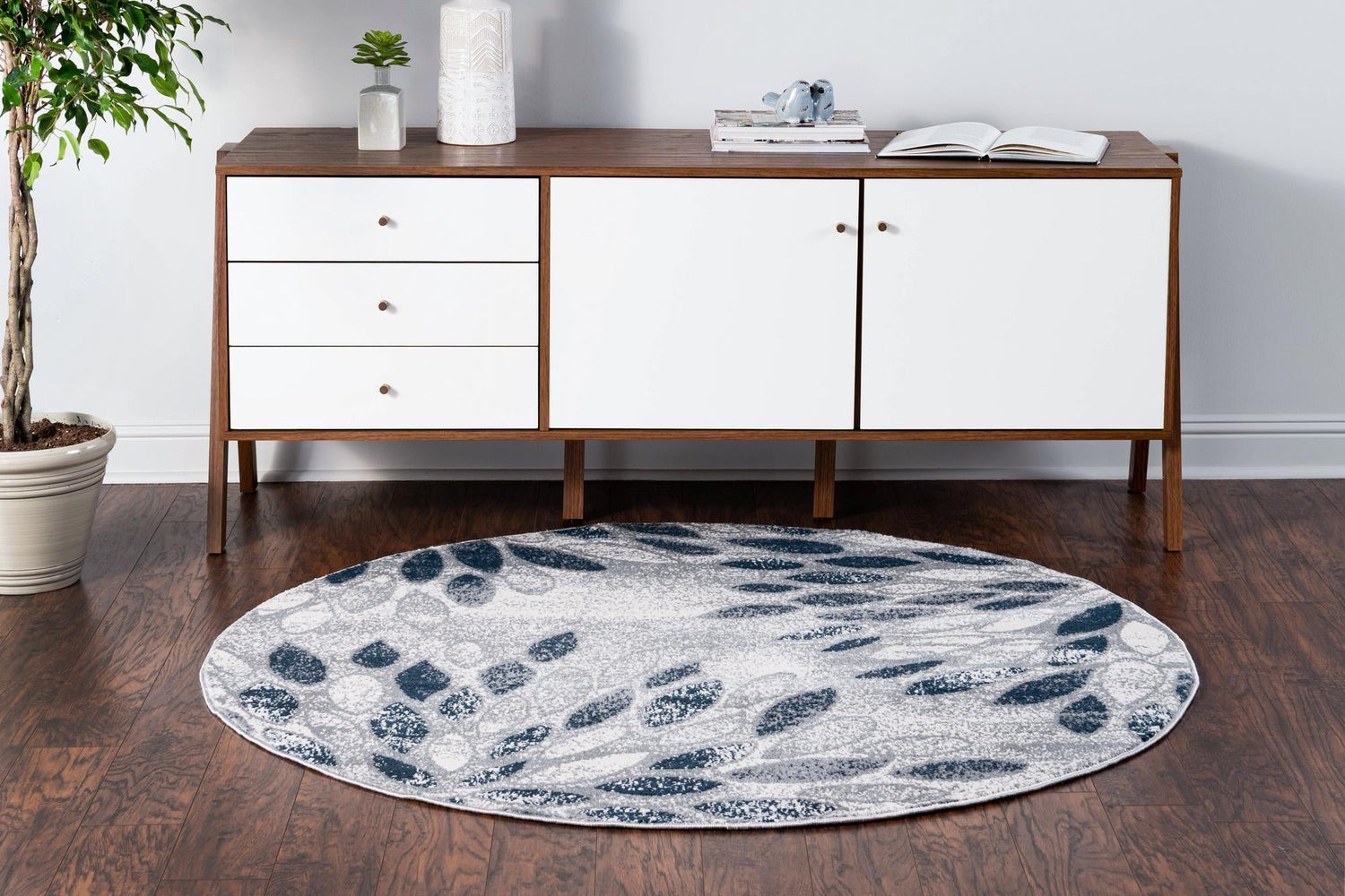 Gray 8' x 8' Sumter Round Area Rug Contemporary Durable Easy Clean Carpet for Bedrooms, Living Areas, Dining, Office, Dorms for Sale at Rug Engine