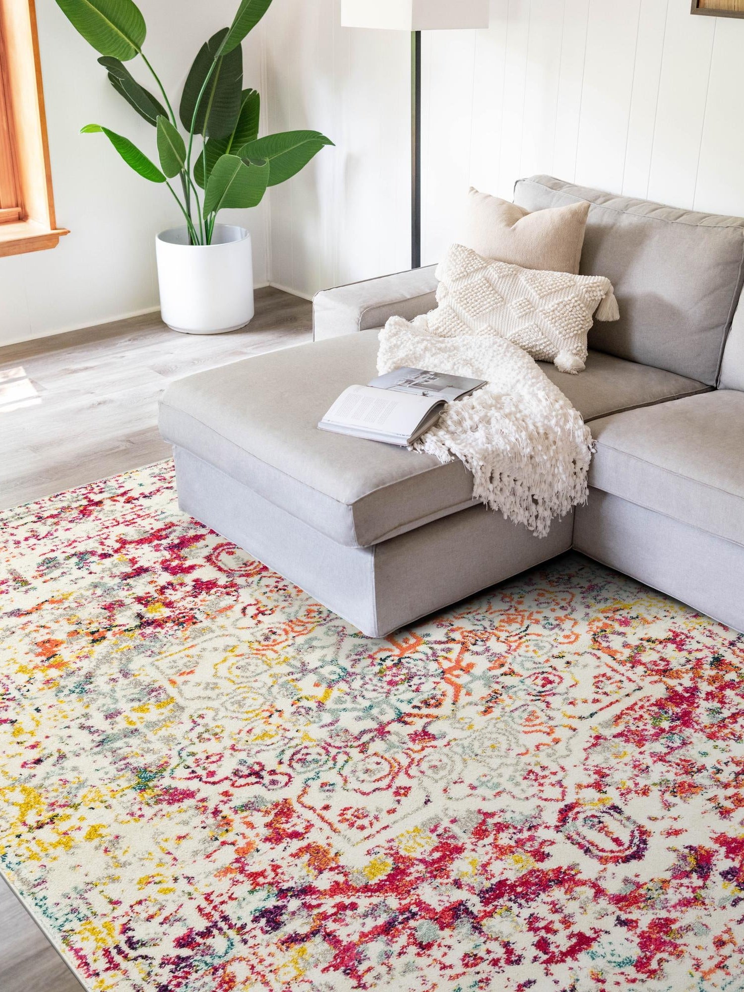 Light Multicolor 9' x 12' Richmond Rectangle Area Rug Vintage Distressed Look Traditional Design Carpet for Unique Home Interior Design for Sale at Rug Engine