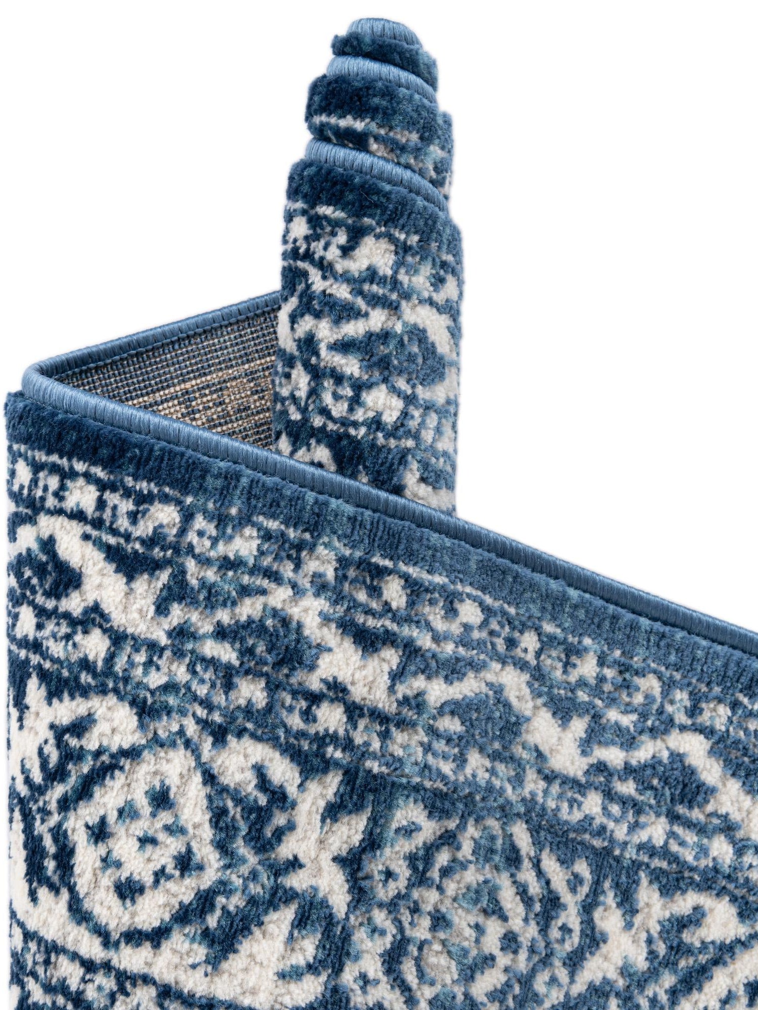 Blue 3' 3 x 3' 3 Boston Round Area Rug 55% Polypropylene & 45% Polyester Easy Clean Traditional Classical Carpet for Contemporary Living Dining Room Office Space for Sale at Rug Engine