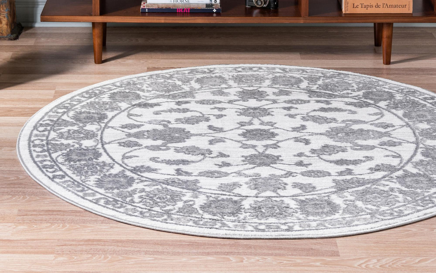 white Gray 3' 3 x 3' 3 Boston Round Area Rug 55% Polypropylene & 45% Polyester Easy Clean Traditional Classical Carpet for Contemporary Living Dining Room Office Space for Sale at Rug Engine