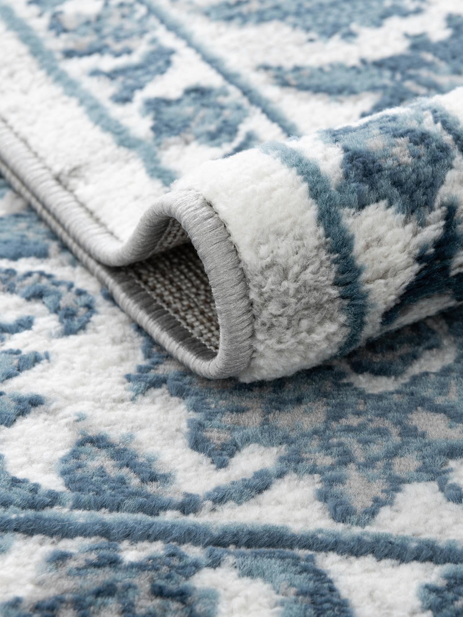 White Blue 2' x 3' 1 Boston Rectangle Area Rug 55% Polypropylene & 45% Polyester Easy Clean Traditional Classical Carpet for Contemporary Living Dining Room Office Space for Sale at Rug Engine