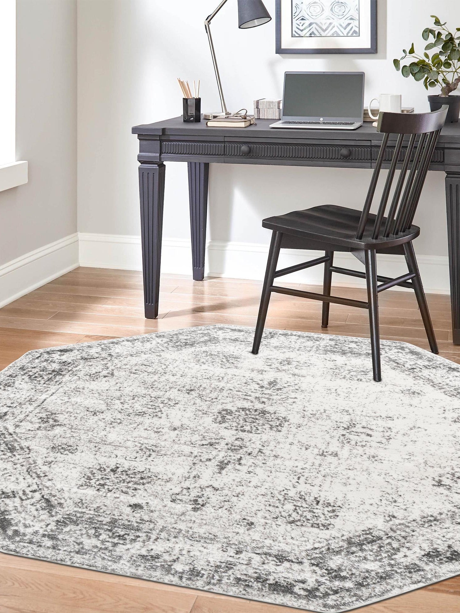 Gray 4' 1 x 4' 1 Sofia Octagon Area Rug Durable Easy Clean Stain Resistant Unique Carpet for Affordable Interior Home Design for Sale at Rug Engine