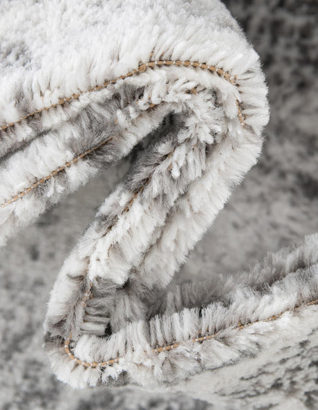 Gray 2' x 3' 1 Sofia Oval Area Rug Durable Easy Clean Stain Resistant Unique Carpet for Affordable Interior Home Design for Sale at Rug Engine