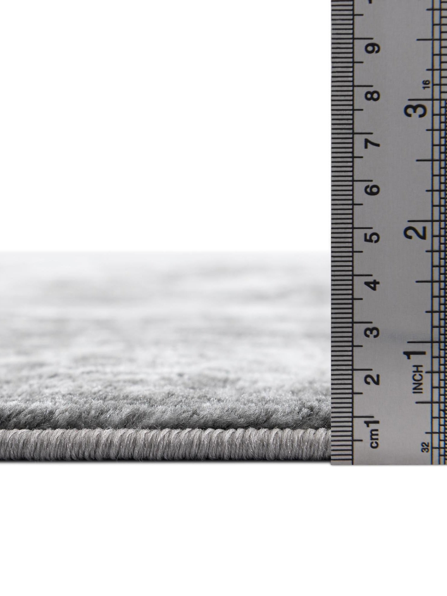 Gray 4' 1 x 6' 1 Sofia Oval Area Rug Durable Easy Clean Stain Resistant Unique Carpet for Affordable Interior Home Design for Sale at Rug Engine