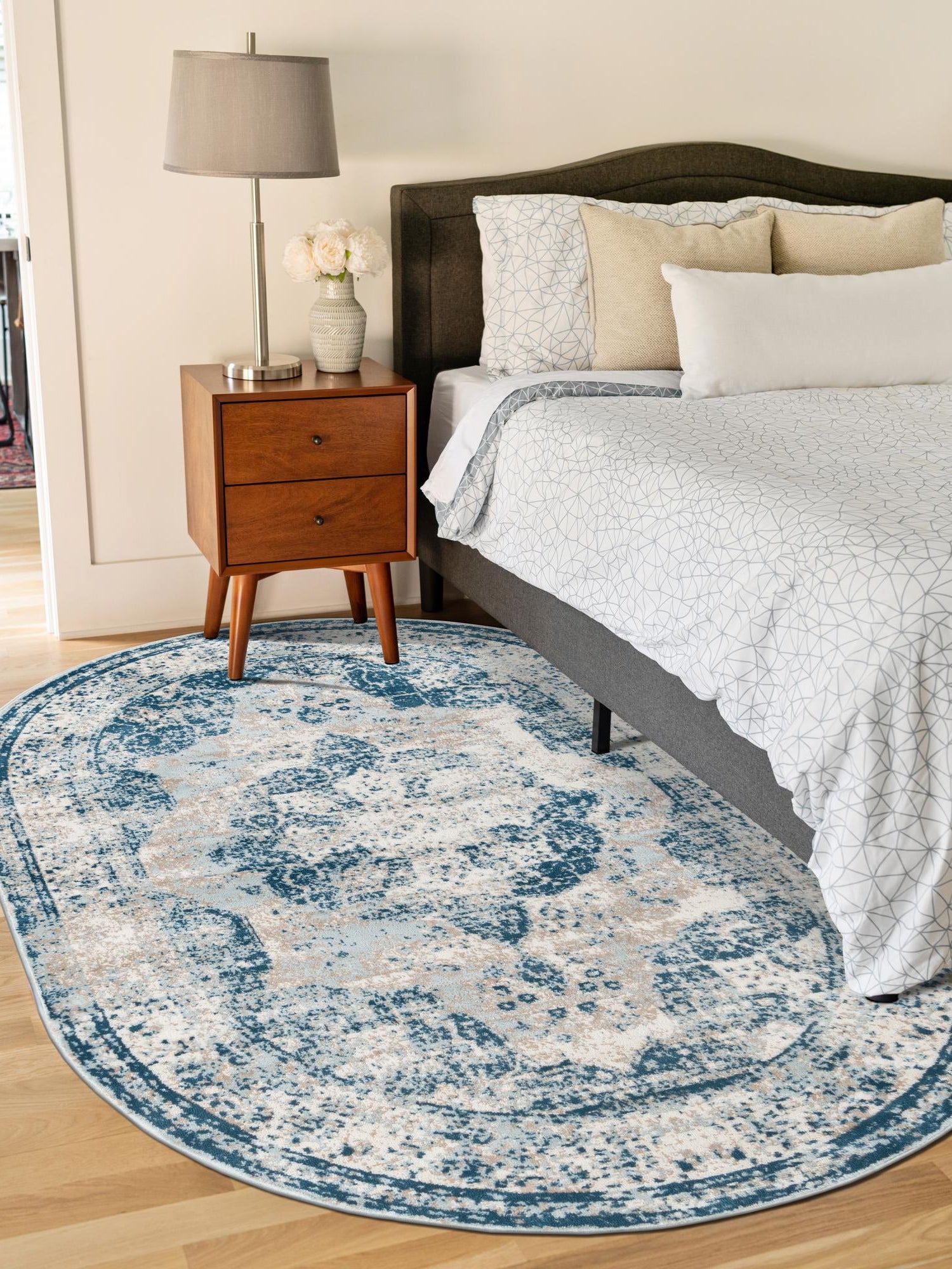Blue 3' 1 x 5' 3 Sofia Oval Area Rug Durable Easy Clean Stain Resistant Unique Carpet for Affordable Interior Home Design for Sale at Rug Engine