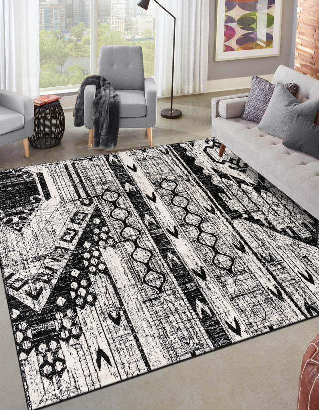 Black and White 4' 1 x 4' 1 Portland Square Area Rug 85% Polypropylene & 15% Polyester Vintage Distressed Traditional Carpet for Home Decor for Sale at Rug Engine