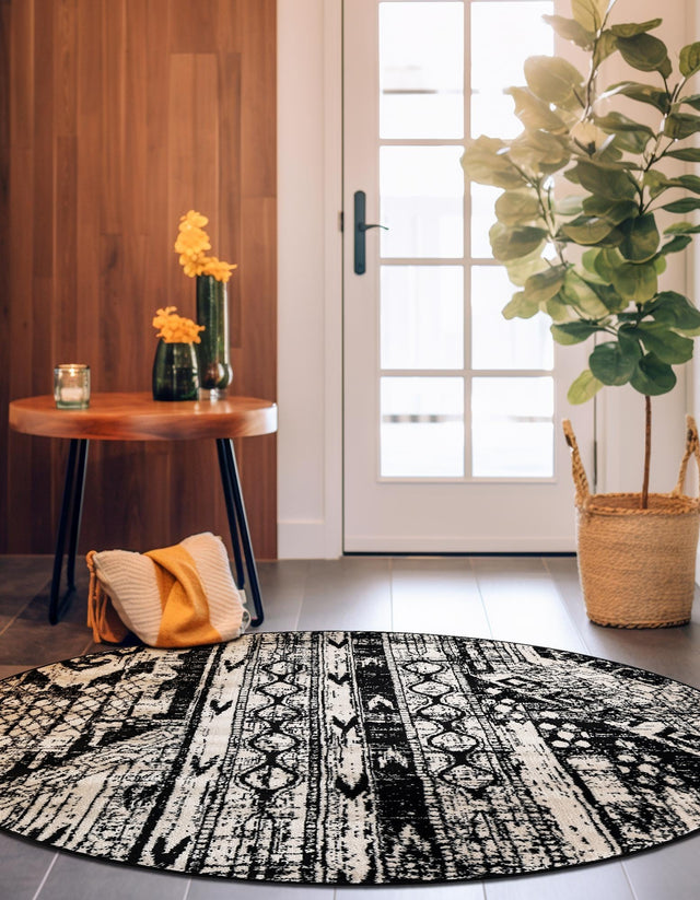 Black and White 3' 1 x 3' 1 Portland Round Area Rug 85% Polypropylene & 15% Polyester Vintage Distressed Traditional Carpet for Home Decor for Sale at Rug Engine