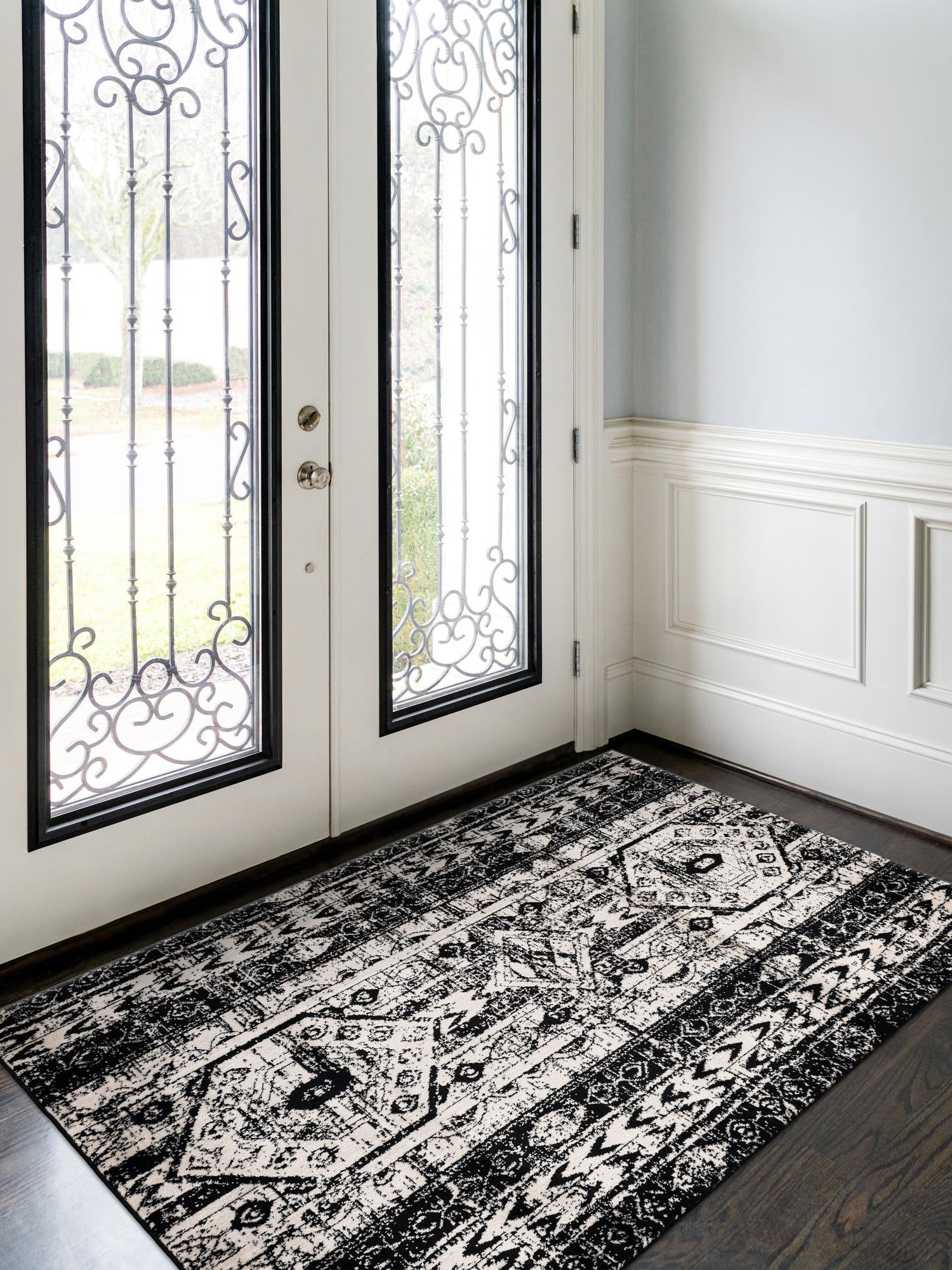 Black and White 7' 1 x 10' Portland Rectangle Area Rug 85% Polypropylene & 15% Polyester Vintage Distressed Traditional Carpet for Home Decor for Sale at Rug Engine