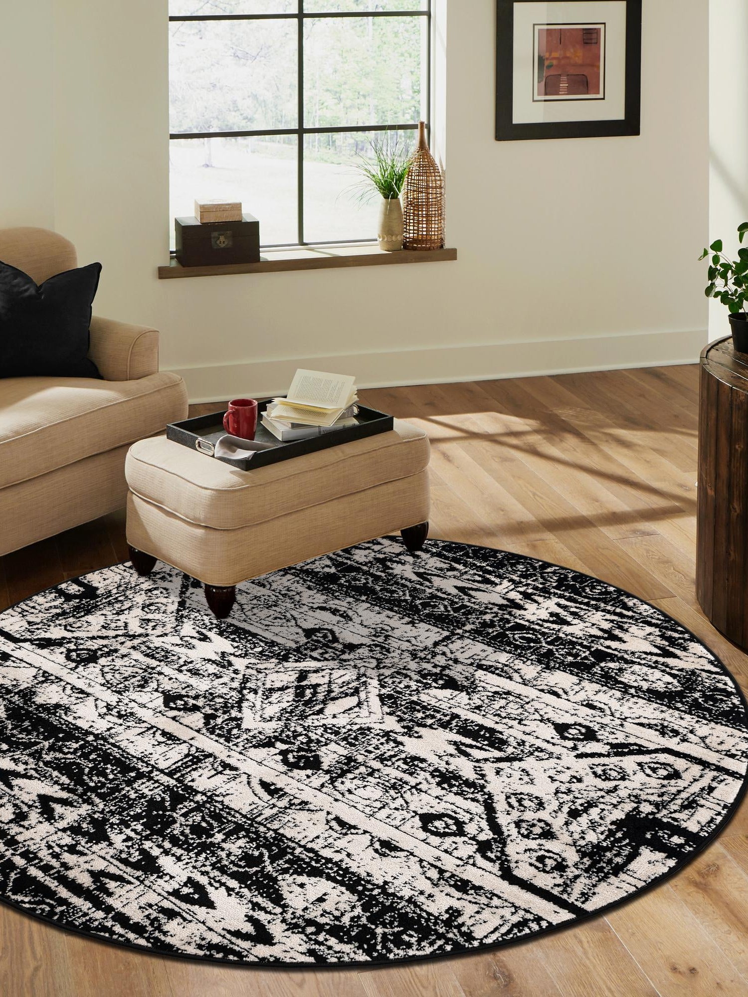 Black and White 3' 1 x 3' 1 Portland Round Area Rug 85% Polypropylene & 15% Polyester Vintage Distressed Traditional Carpet for Home Decor for Sale at Rug Engine