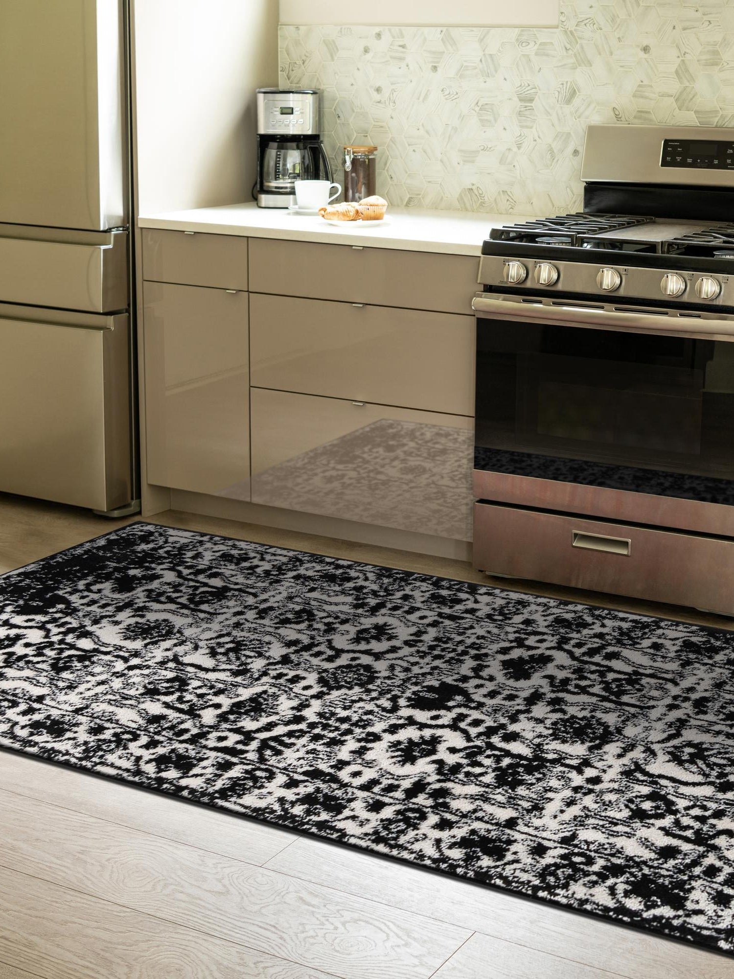 Black and White 2' x 6' 1 Portland Runner Area Rug 85% Polypropylene & 15% Polyester Vintage Distressed Traditional Carpet for Home Decor for Sale at Rug Engine