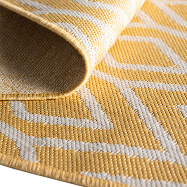 Yellow Ivory 4' 1 x 4' 1 Jill Zarin Outdoor Round Area Rug Weather Resistant for Patio, Deck, Terrace, Balcony, Porch Durable 100% Polypropylene Carpet for Outside for Sale at Rug Engine