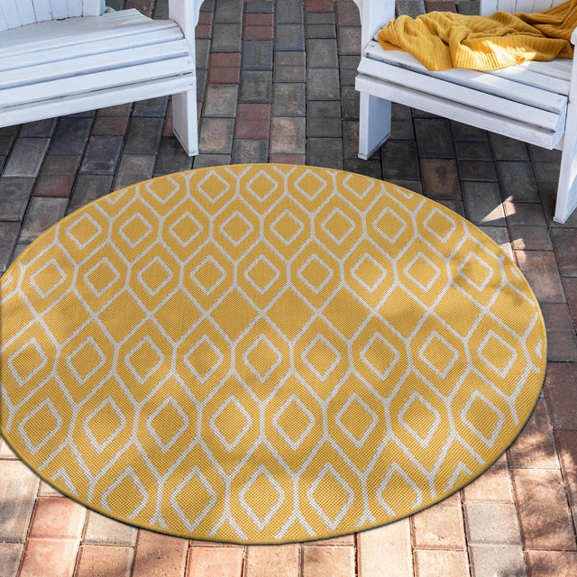 Yellow Ivory 4' 1 x 4' 1 Jill Zarin Outdoor Round Area Rug Weather Resistant for Patio, Deck, Terrace, Balcony, Porch Durable 100% Polypropylene Carpet for Outside for Sale at Rug Engine