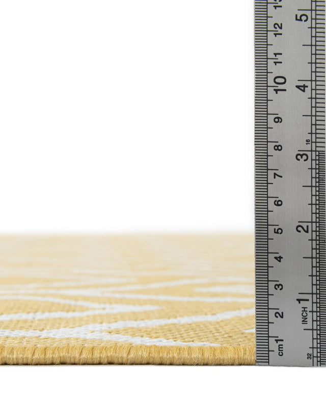 Yellow Ivory 4' 1 x 4' 1 Jill Zarin Outdoor Round Area Rug Weather Resistant for Patio, Deck, Terrace, Balcony, Porch Durable 100% Polypropylene Carpet for Outside for Sale at Rug Engine