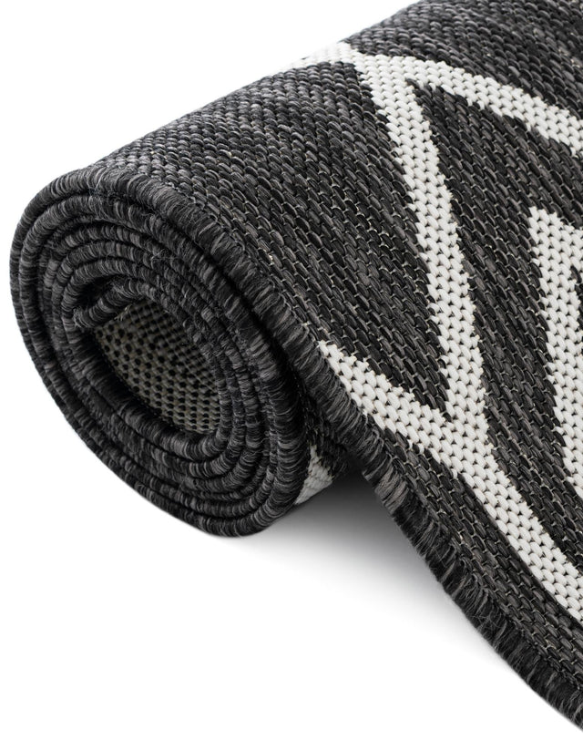Charcoal Gray 5' 3 x 8' Jill Zarin Outdoor Oval Area Rug Weather Resistant for Patio, Deck, Terrace, Balcony, Porch Durable 100% Polypropylene Carpet for Outside for Sale at Rug Engine