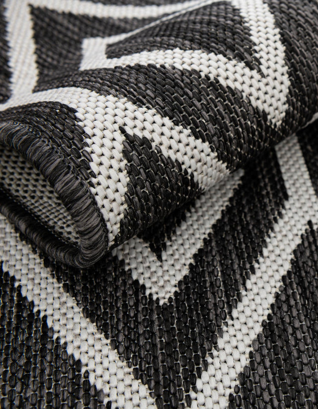 Charcoal Gray 2' x 8' Jill Zarin Outdoor Runner Rug