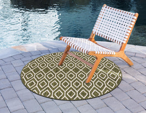 Green 4' 1 x 4' 1 Jill Zarin Outdoor Round Area Rug Weather Resistant for Patio, Deck, Terrace, Balcony, Porch Durable 100% Polypropylene Carpet for Outside for Sale at Rug Engine