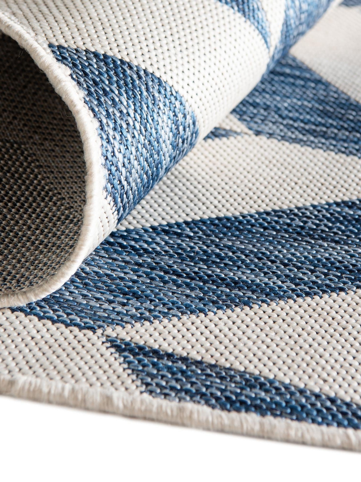 Blue 4' 1 x 4' 1 Jill Zarin Outdoor Round Area Rug Weather Resistant for Patio, Deck, Terrace, Balcony, Porch Durable 100% Polypropylene Carpet for Outside for Sale at Rug Engine