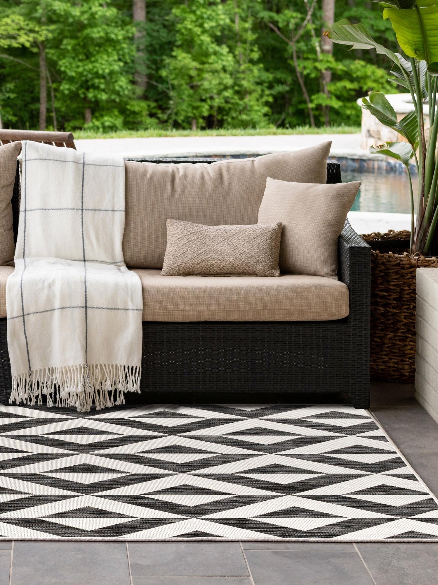 Charcoal Gray 4' 1 x 6' 1 Jill Zarin Outdoor Rectangle Area Rug Weather Resistant for Patio, Deck, Terrace, Balcony, Porch Durable 100% Polypropylene Carpet for Outside for Sale at Rug Engine