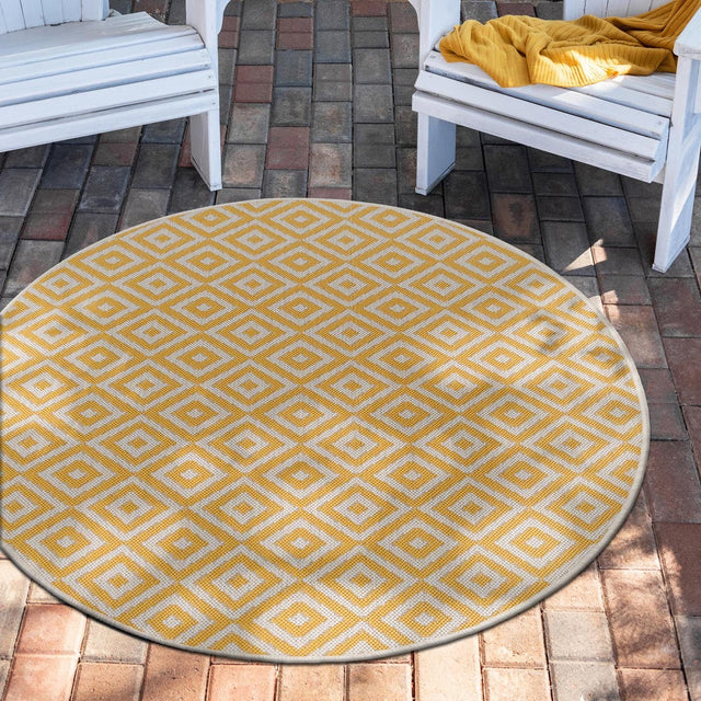 Yellow Ivory 4' 1 x 4' 1 Jill Zarin Outdoor Round Area Rug Weather Resistant for Patio, Deck, Terrace, Balcony, Porch Durable 100% Polypropylene Carpet for Outside for Sale at Rug Engine