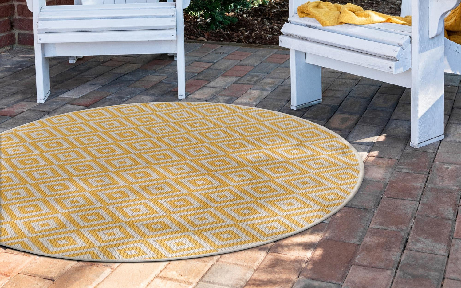 Yellow Ivory 13' 1 x 13' 1 Jill Zarin Outdoor Round Area Rug Weather Resistant for Patio, Deck, Terrace, Balcony, Porch Durable 100% Polypropylene Carpet for Outside for Sale at Rug Engine