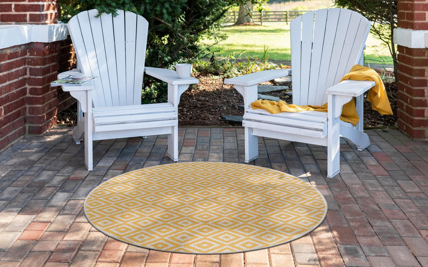 Yellow Ivory 6' 7 x 6' 7 Jill Zarin Outdoor Round Area Rug Weather Resistant for Patio, Deck, Terrace, Balcony, Porch Durable 100% Polypropylene Carpet for Outside for Sale at Rug Engine