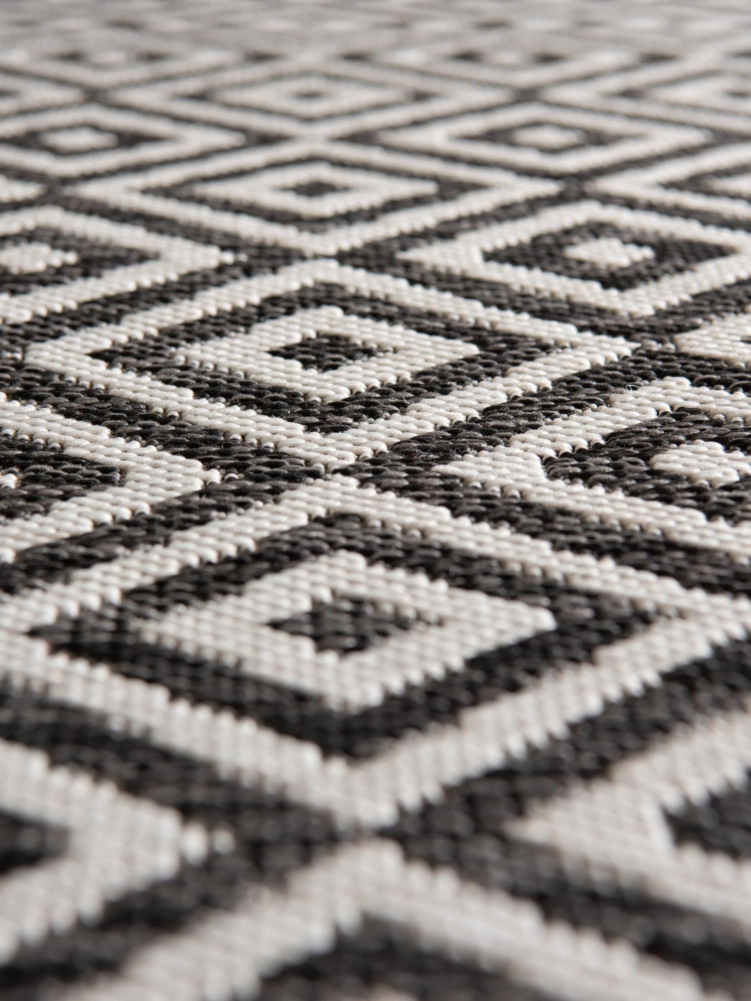 Charcoal Gray 7' 10 x 7' 10 Jill Zarin Outdoor Round Area Rug Weather Resistant for Patio, Deck, Terrace, Balcony, Porch Durable 100% Polypropylene Carpet for Outside for Sale at Rug Engine