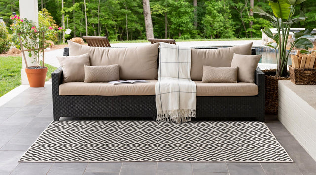 Charcoal Gray 3' 1 x 5' 3 Jill Zarin Outdoor Rectangle Area Rug Weather Resistant for Patio, Deck, Terrace, Balcony, Porch Durable 100% Polypropylene Carpet for Outside for Sale at Rug Engine