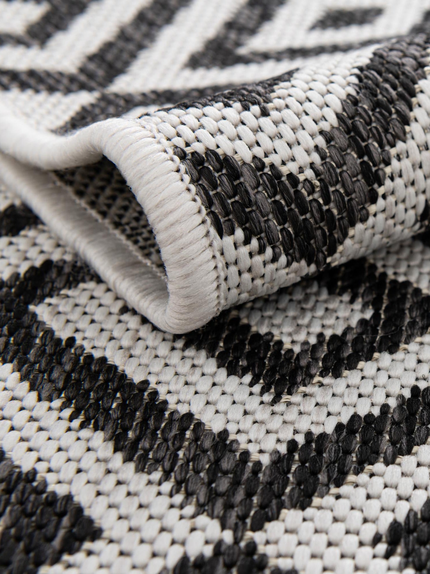 Charcoal Gray 5' 3 x 8' Jill Zarin Outdoor Oval Area Rug Weather Resistant for Patio, Deck, Terrace, Balcony, Porch Durable 100% Polypropylene Carpet for Outside for Sale at Rug Engine