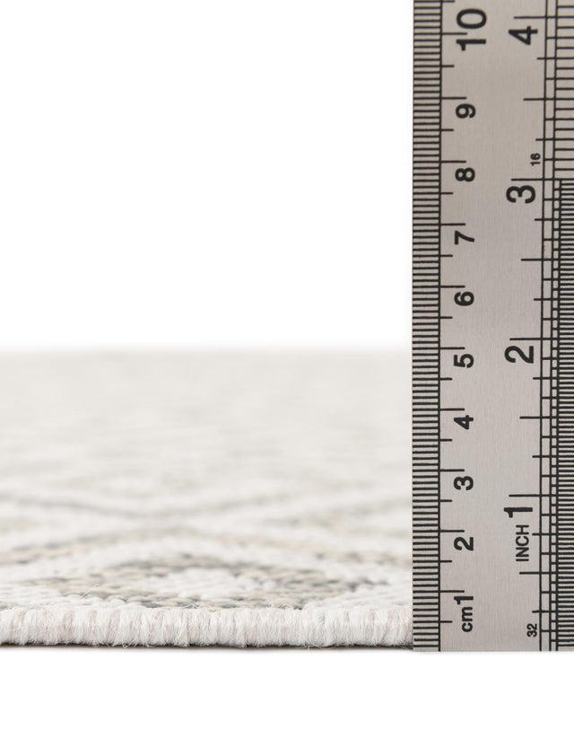 Light Gray 8' x 10' Jill Zarin Outdoor Rectangle Rug