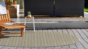 Green 4' 1 x 4' 1 Jill Zarin Outdoor Round Area Rug Weather Resistant for Patio, Deck, Terrace, Balcony, Porch Durable 100% Polypropylene Carpet for Outside for Sale at Rug Engine