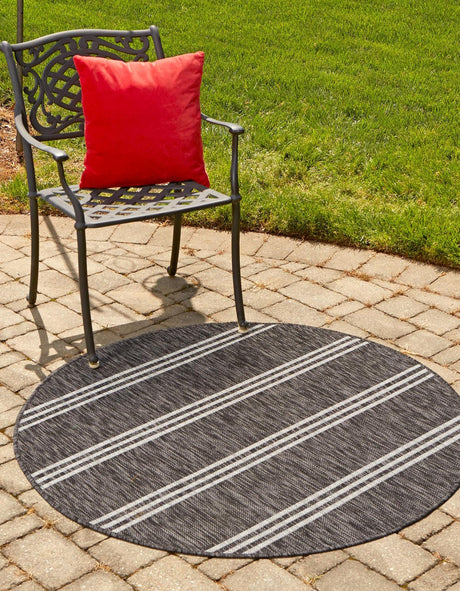 Charcoal 6' 1 x 6' 1 Jill Zarin Outdoor Round Rug