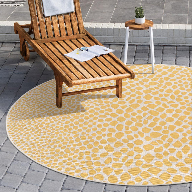 Yellow Ivory 4' 1 x 4' 1 Jill Zarin Outdoor Round Area Rug Weather Resistant for Patio, Deck, Terrace, Balcony, Porch Durable 100% Polypropylene Carpet for Outside for Sale at Rug Engine