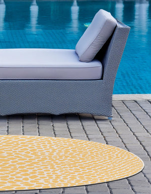Yellow Ivory 4' 1 x 4' 1 Jill Zarin Outdoor Round Area Rug Weather Resistant for Patio, Deck, Terrace, Balcony, Porch Durable 100% Polypropylene Carpet for Outside for Sale at Rug Engine