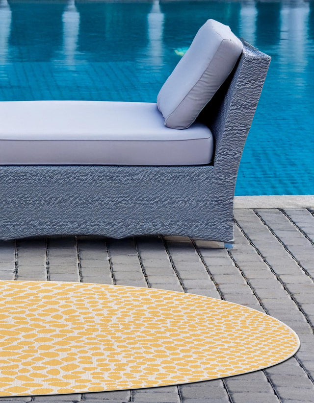 Yellow Ivory 4' 1 x 4' 1 Jill Zarin Outdoor Round Area Rug Weather Resistant for Patio, Deck, Terrace, Balcony, Porch Durable 100% Polypropylene Carpet for Outside for Sale at Rug Engine