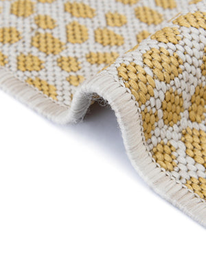 Yellow Ivory 4' 1 x 4' 1 Jill Zarin Outdoor Round Area Rug Weather Resistant for Patio, Deck, Terrace, Balcony, Porch Durable 100% Polypropylene Carpet for Outside for Sale at Rug Engine