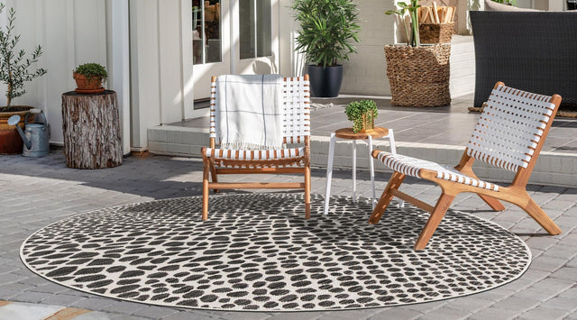 Black 7' 10 x 7' 10 Jill Zarin Outdoor Round Area Rug Weather Resistant for Patio, Deck, Terrace, Balcony, Porch Durable 100% Polypropylene Carpet for Outside for Sale at Rug Engine