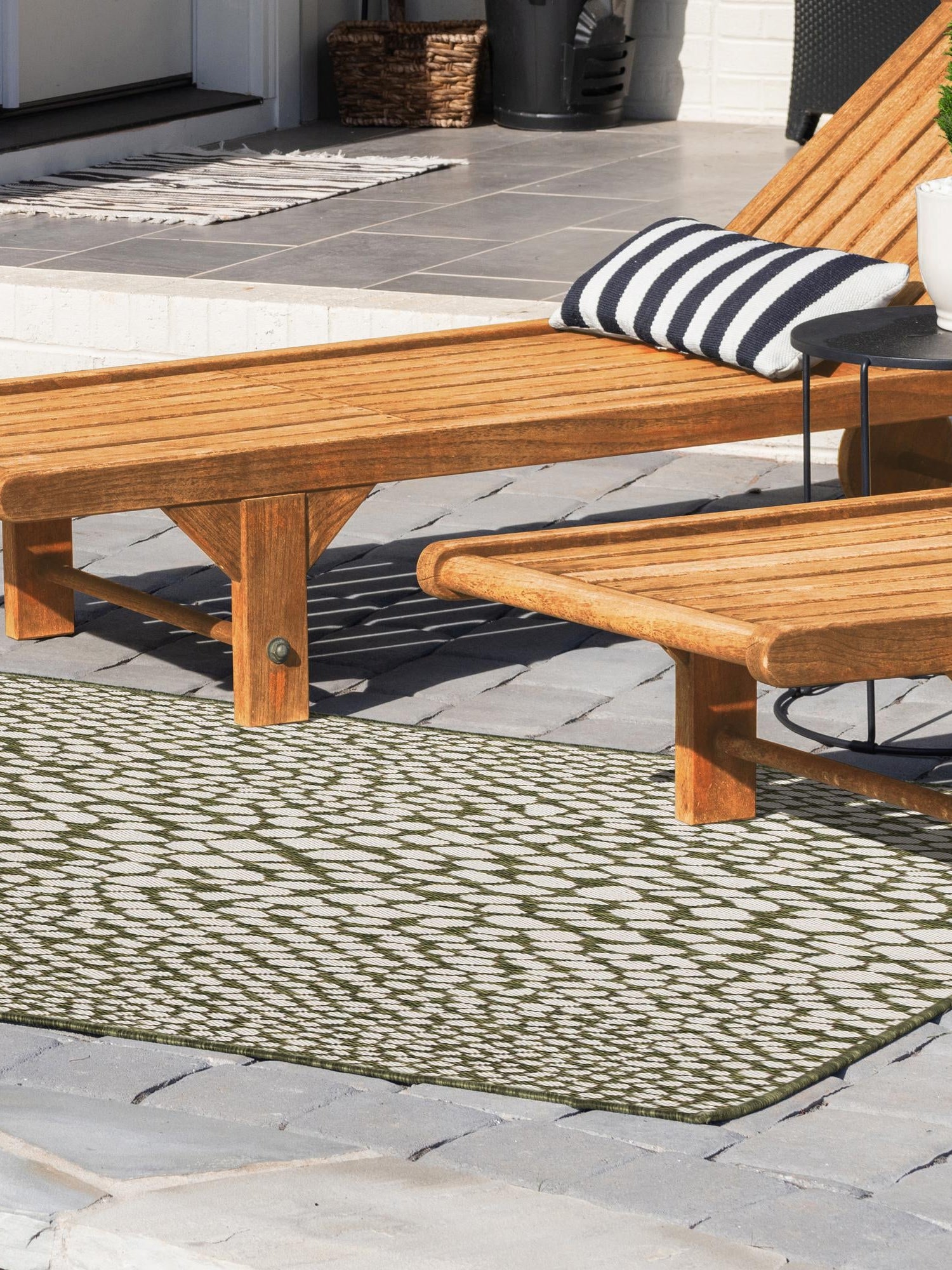 Green 6' 1 x 9' Jill Zarin Outdoor Rectangle Area Rug Weather Resistant for Patio, Deck, Terrace, Balcony, Porch Durable 100% Polypropylene Carpet for Outside for Sale at Rug Engine