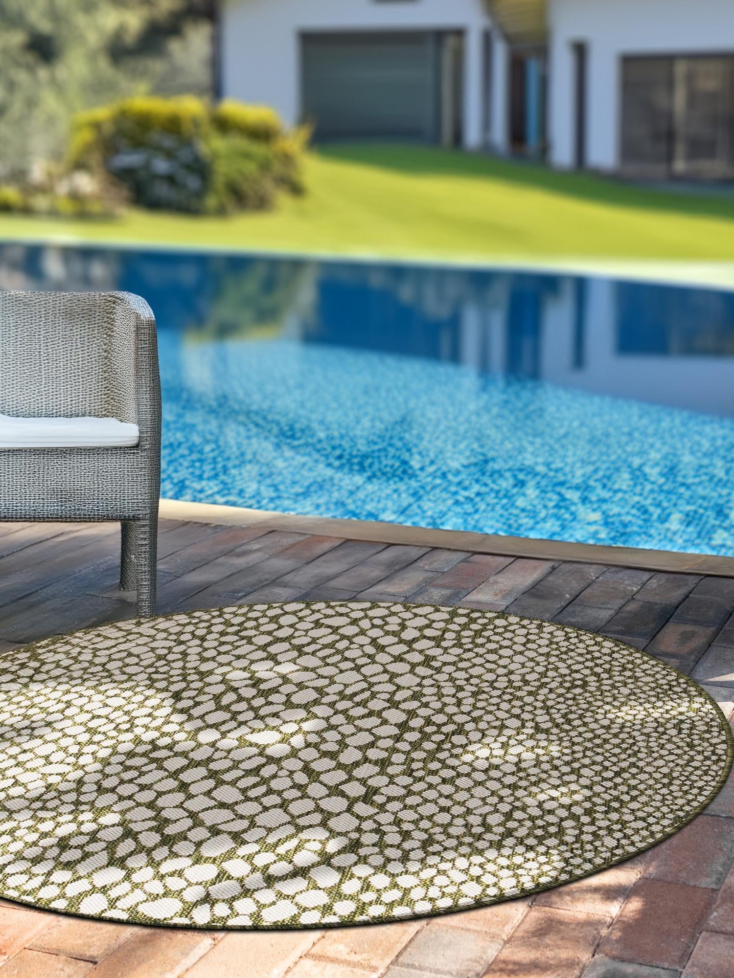 Green 10' 8 x 10' 8 Jill Zarin Outdoor Round Area Rug Weather Resistant for Patio, Deck, Terrace, Balcony, Porch Durable 100% Polypropylene Carpet for Outside for Sale at Rug Engine
