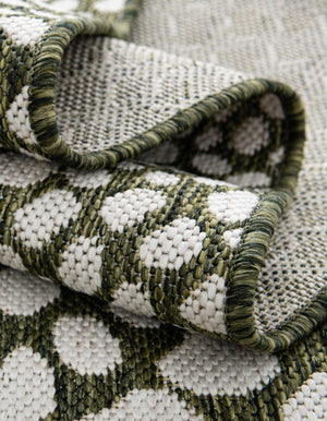 Green 13' 1 x 13' 1 Jill Zarin Outdoor Round Area Rug Weather Resistant for Patio, Deck, Terrace, Balcony, Porch Durable 100% Polypropylene Carpet for Outside for Sale at Rug Engine